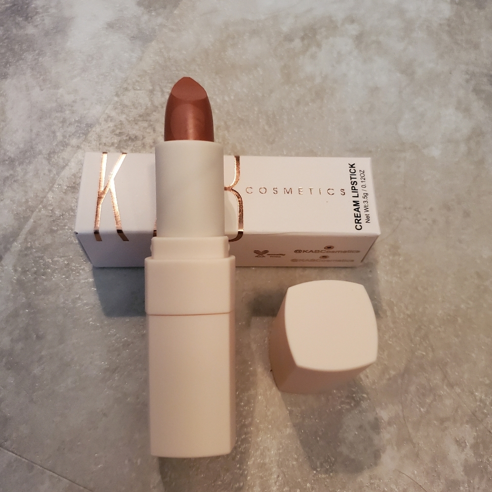 KAB COSMETICS Single Bullet Lipstick in Thigh High